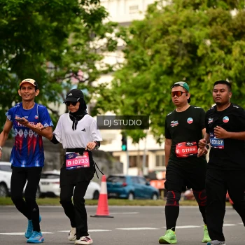 Runner Photo 4157339