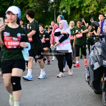 Runner Photo 4157340