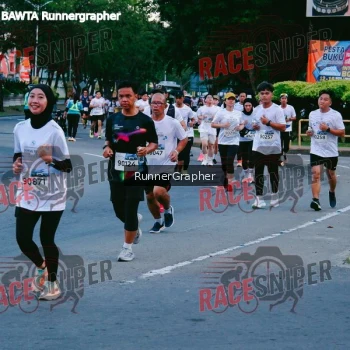 Runner Photo 415735