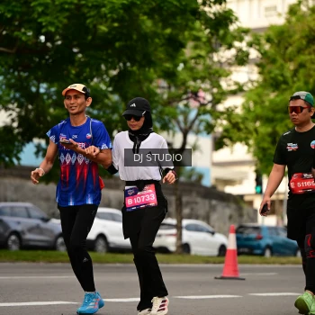 Runner Photo 4157353