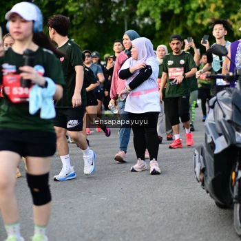 Runner Photo 4157358