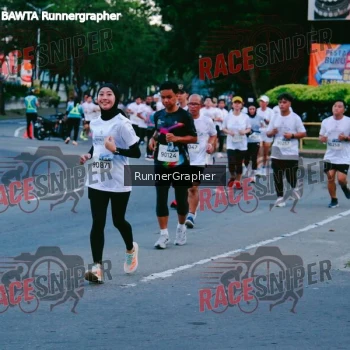 Runner Photo 415736
