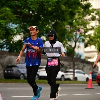 Runner Photo 4157370