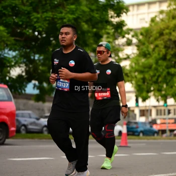 Runner Photo 4157387