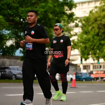 Runner Photo 4157394