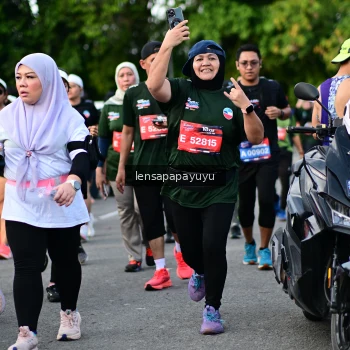 Runner Photo 4157399