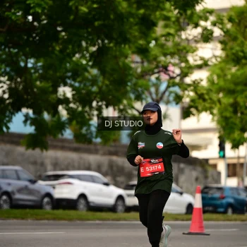 Runner Photo 4157407