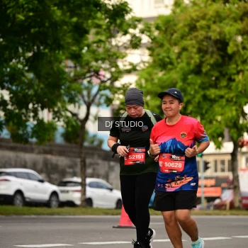 Runner Photo 4157427