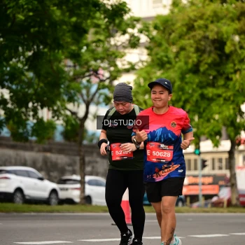 Runner Photo 4157444