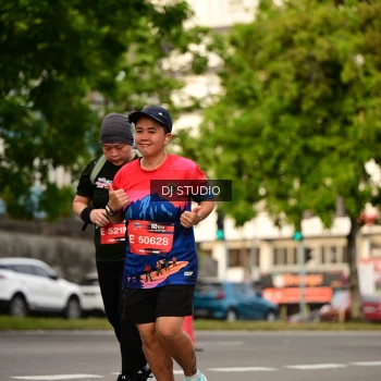 Runner Photo 4157446