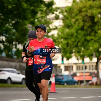 Runner Photo 4157454