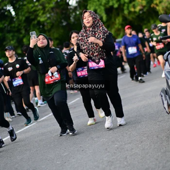 Runner Photo 4157456