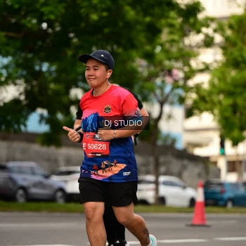 Runner Photo 4157458