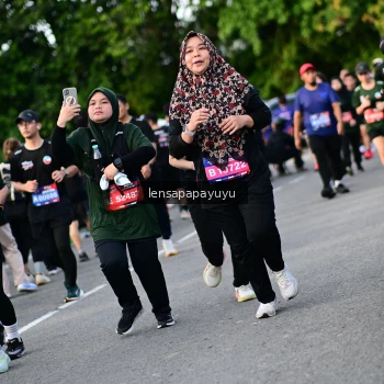 Runner Photo 4157460