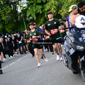 Runner Photo 4157468