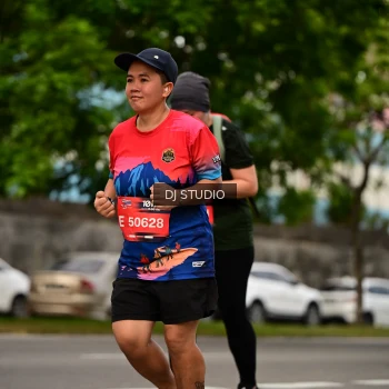 Runner Photo 4157472