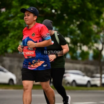 Runner Photo 4157473