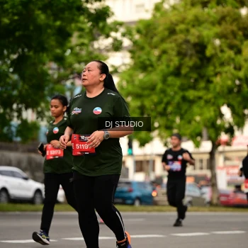 Runner Photo 4157476