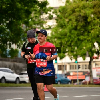 Runner Photo 4157492