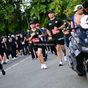 Runner Photo 4157493