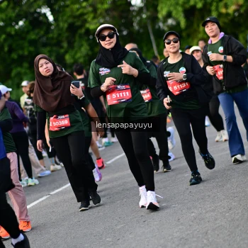 Runner Photo 4157499