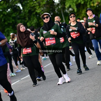 Runner Photo 4157500
