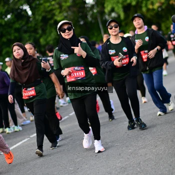 Runner Photo 4157513