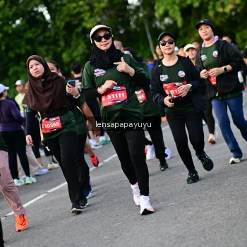 Runner Photo 4157516