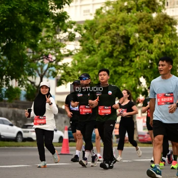 Runner Photo 4157519
