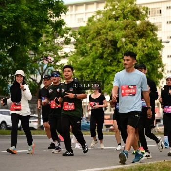 Runner Photo 4157522