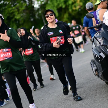 Runner Photo 4157530