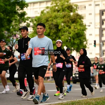 Runner Photo 4157545