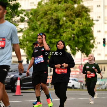 Runner Photo 4157563