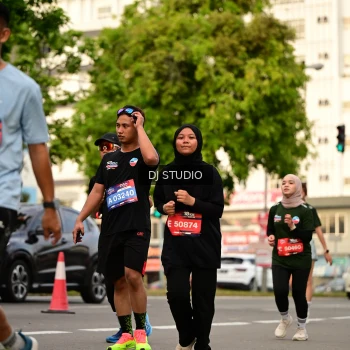 Runner Photo 4157565