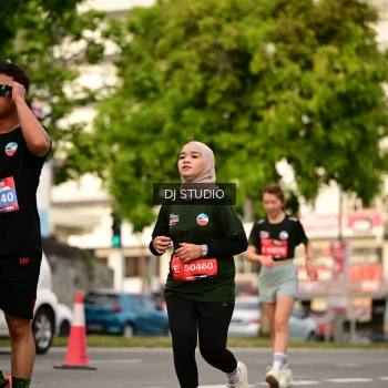 Runner Photo 4157584