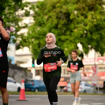 Runner Photo 4157593