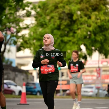Runner Photo 4157596