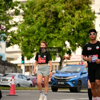 Runner Photo 4157601