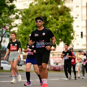 Runner Photo 4157608