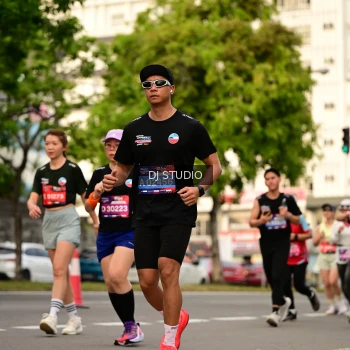 Runner Photo 4157614