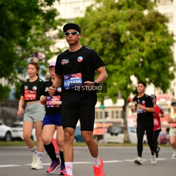 Runner Photo 4157621