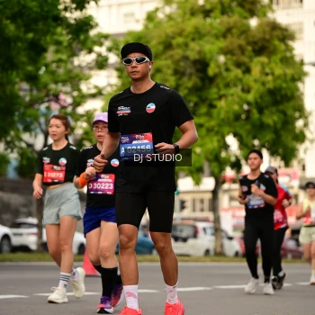 Runner Photo 4157626