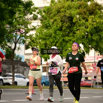 Runner Photo 4157635