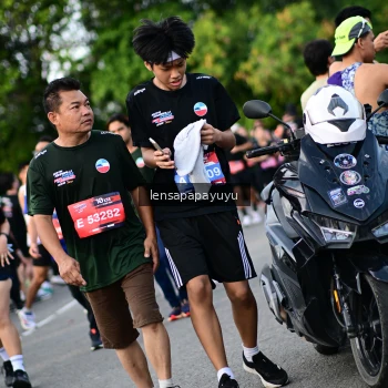 Runner Photo 4157642