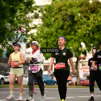 Runner Photo 4157646