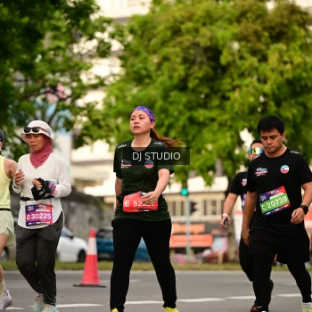 Runner Photo 4157653