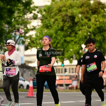 Runner Photo 4157659