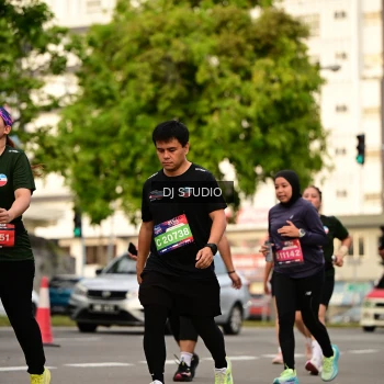 Runner Photo 4157665