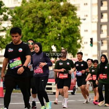 Runner Photo 4157668