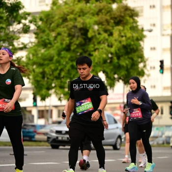 Runner Photo 4157681